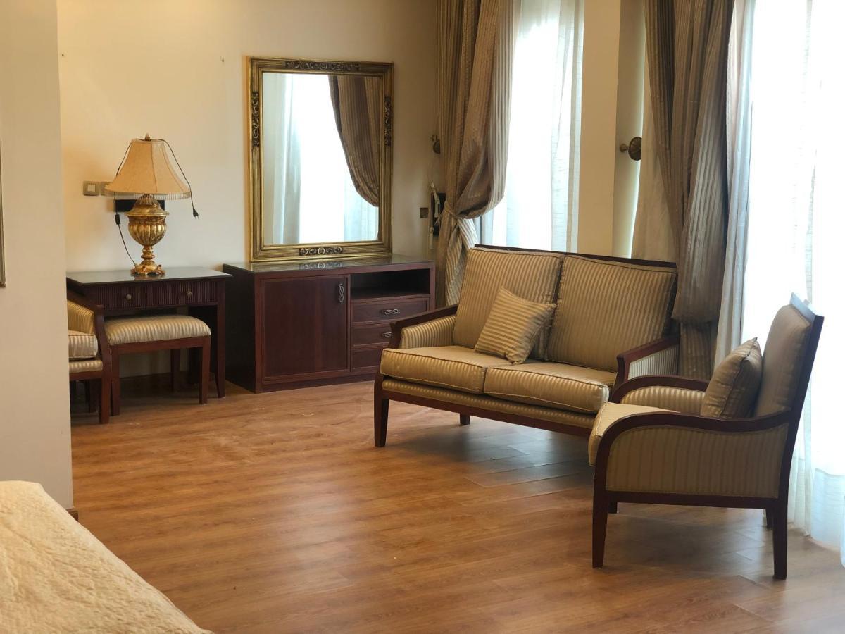 Horizon Nile Tower Hotel Le Caire Extérieur photo