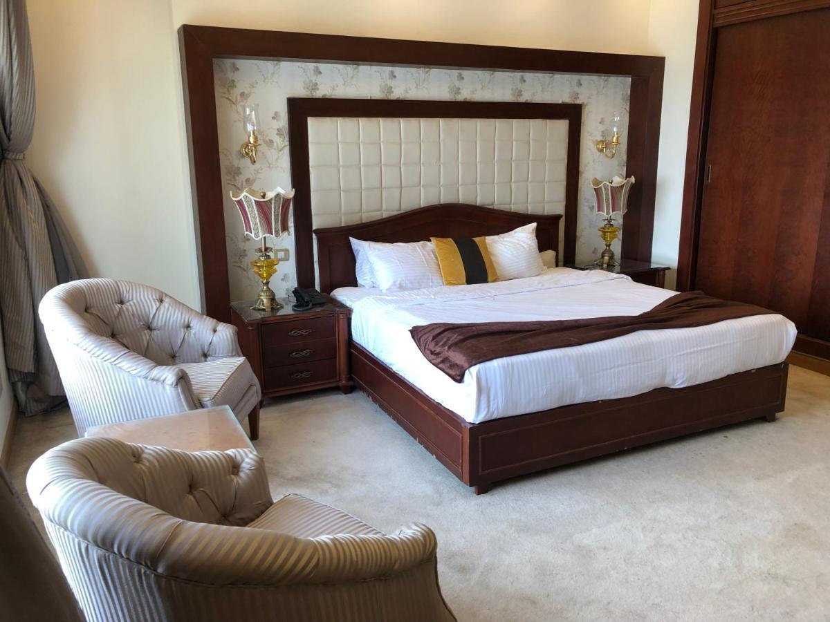 Horizon Nile Tower Hotel Le Caire Extérieur photo